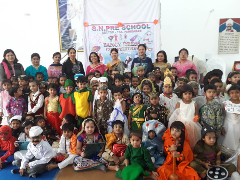 Fancy Dress Competition held in Sant Nirankari Pre School on 6 October 2016